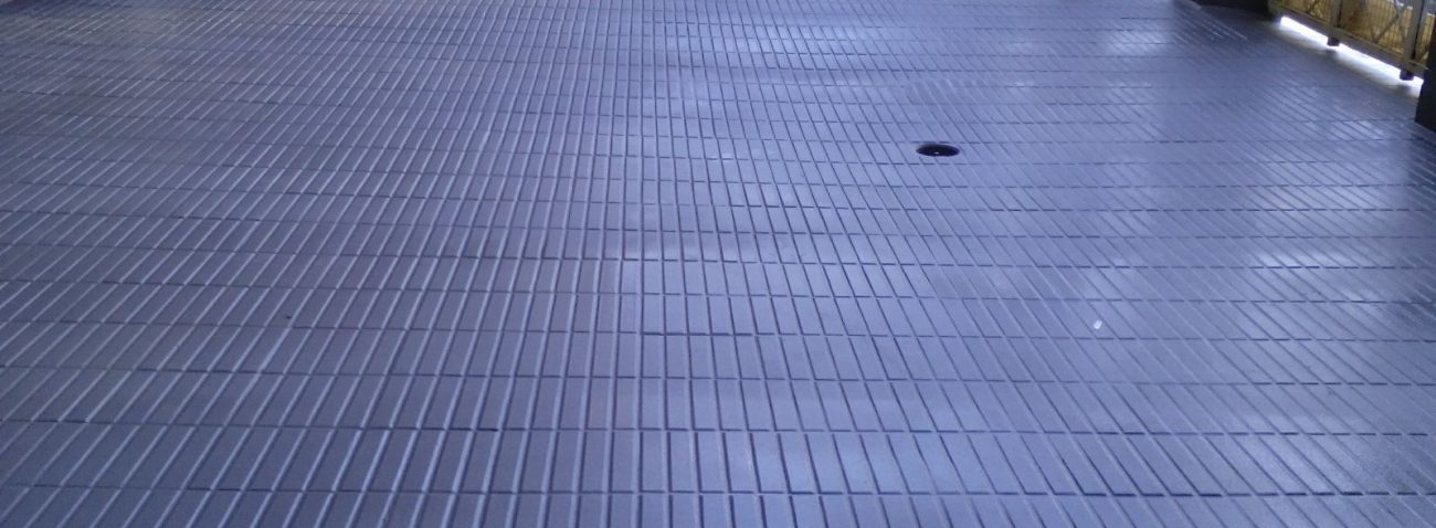 Impermeabilizacion de poliurea en patio comunitario en Guadalajara